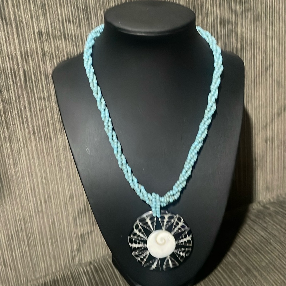AFRICAN TRADE BEAD Blue Brown White SHELL DISC NECKLACE Boho Chic - Picture 2 of 6